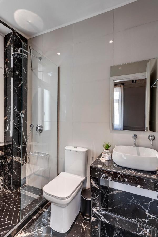 Amare Boutique Suites Ermoupoli Ngoại thất bức ảnh