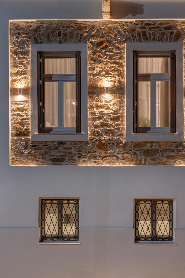 Amare Boutique Suites Ermoupoli Ngoại thất bức ảnh