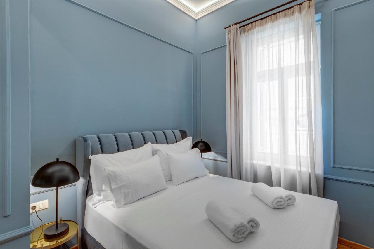 Amare Boutique Suites Ermoupoli Ngoại thất bức ảnh